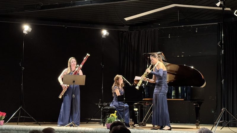 30-03-30_Trio Aurora